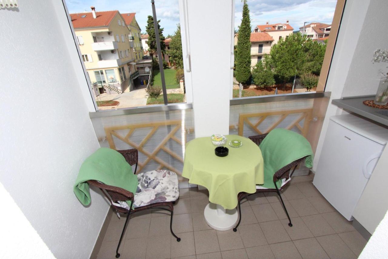 Room Roma Rovinj Bagian luar foto